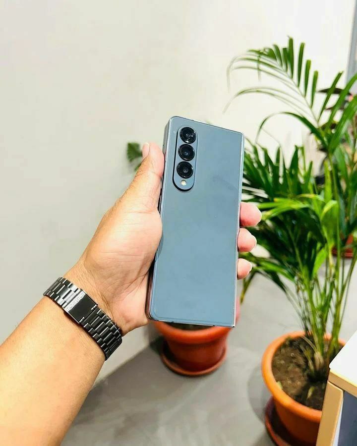 Samsung Galaxy Z Fold 4  
